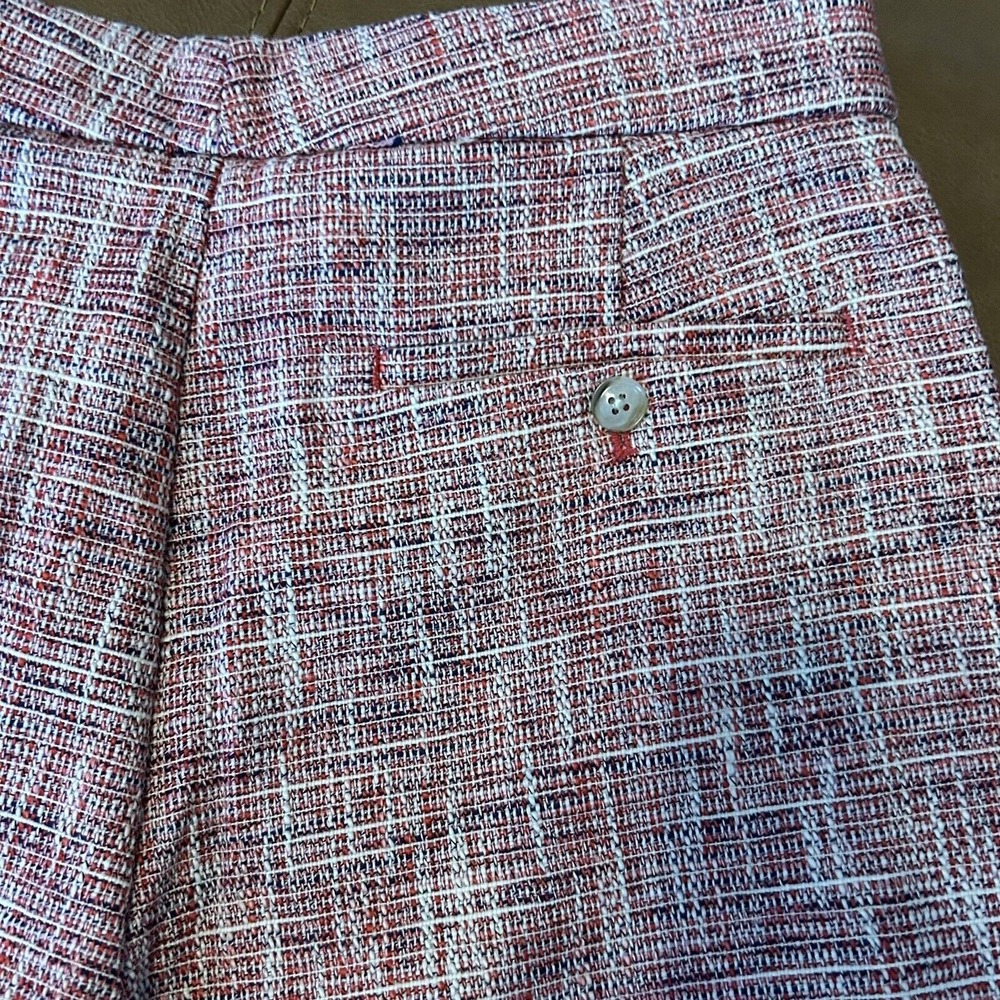 Banana Republic Women's Shorts Size 4 Red Tweed Fringe Accent NWT - Picture 8 of 10